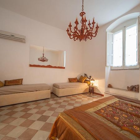 Suite San Giorgio Трані Екстер'єр фото