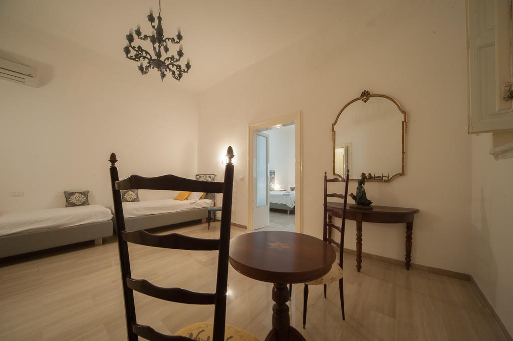 Suite San Giorgio Трані Екстер'єр фото