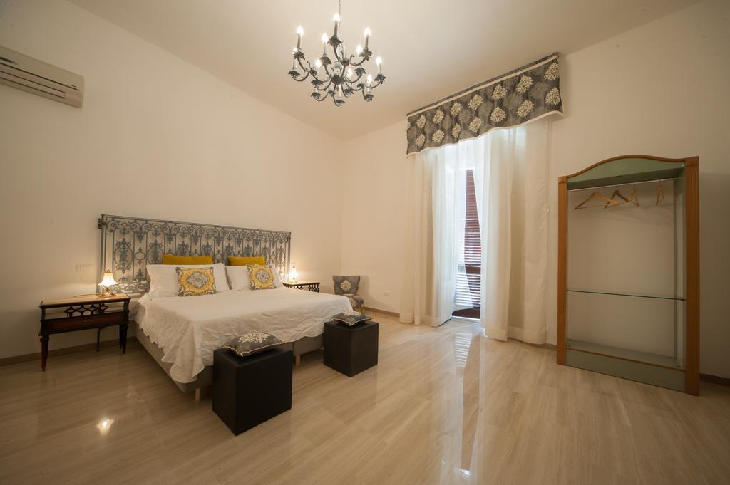 Suite San Giorgio Трані Екстер'єр фото