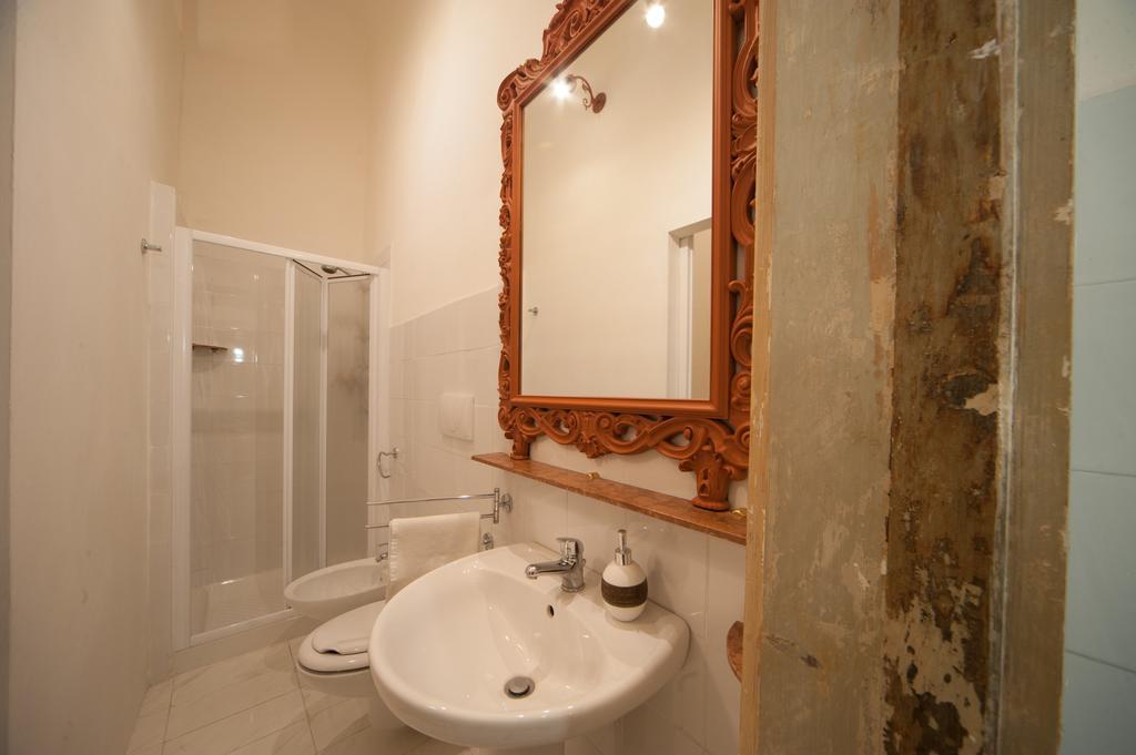 Suite San Giorgio Трані Екстер'єр фото