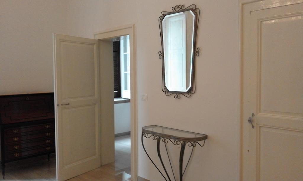 Suite San Giorgio Трані Екстер'єр фото